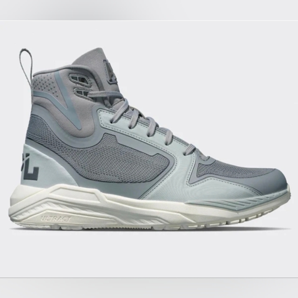 APL $345 TechLoom Defender sneaker in the Smoke/Cement/Ivory NIB Size 8